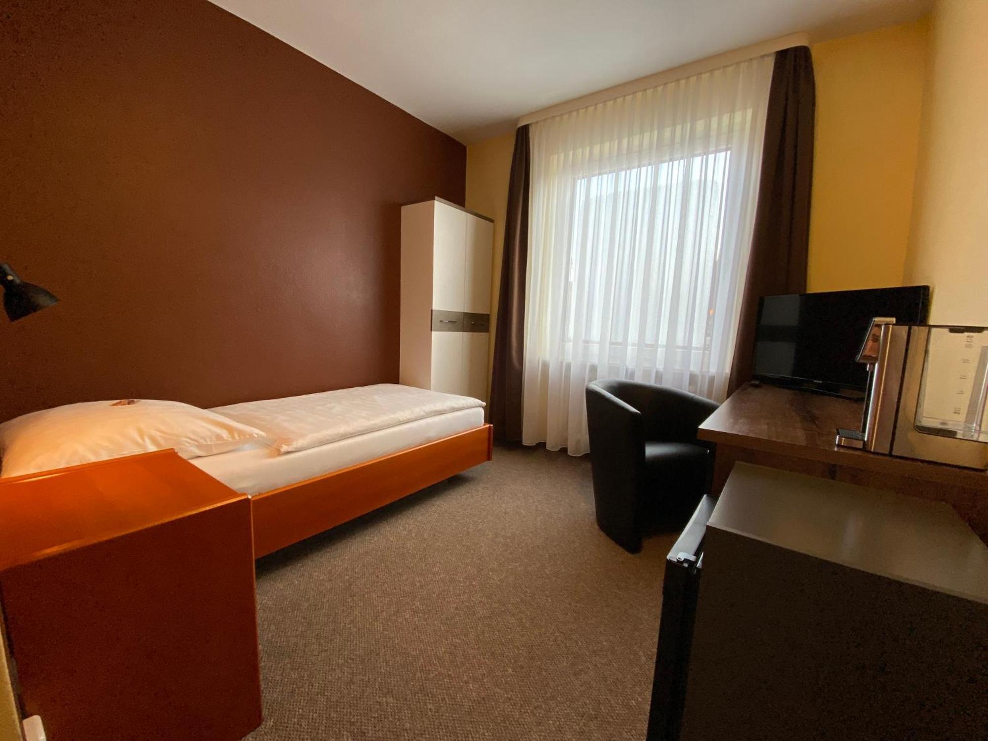 Adamidis Hotel Altenmedingen ภายนอก รูปภาพ