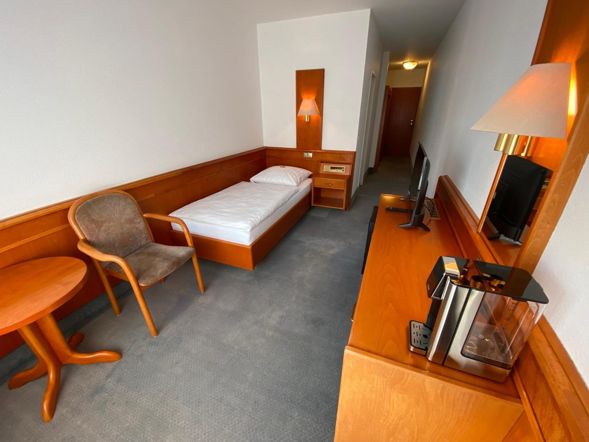 Adamidis Hotel Altenmedingen ภายนอก รูปภาพ